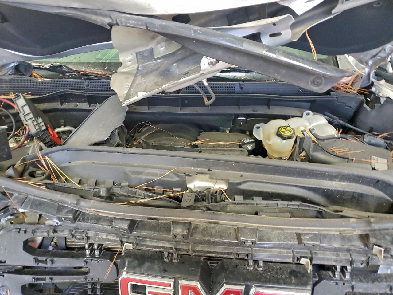 GMC Sierra K1500 Slt Image 6