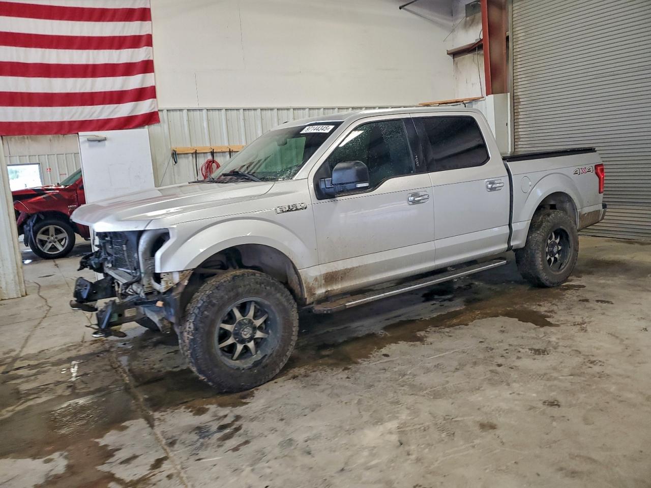 Ford F-150 Supercrew Image 1