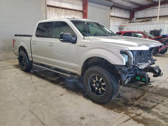 Ford F-150 Supercrew Image 4