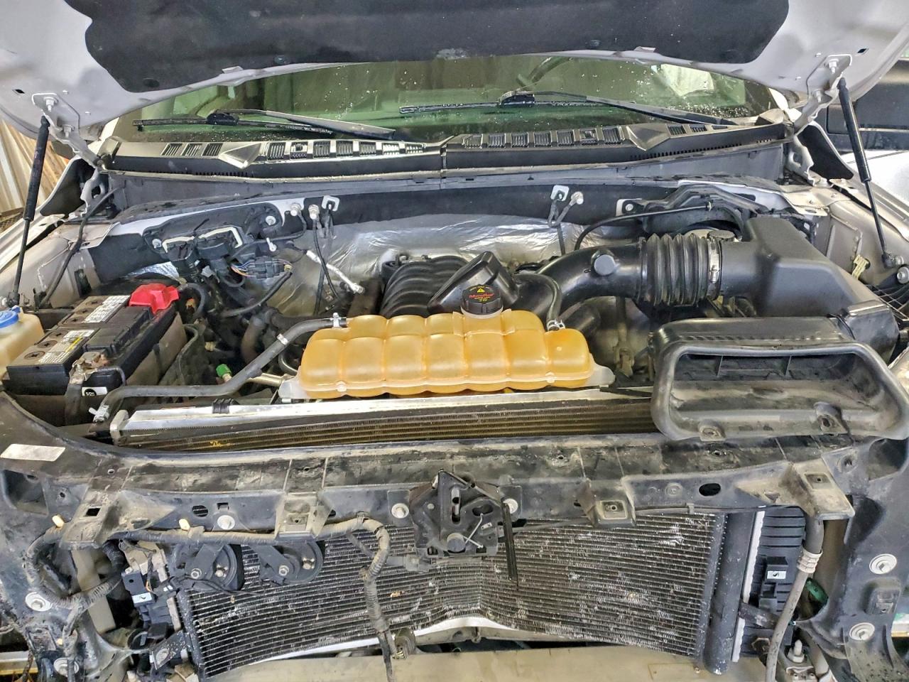 Ford F-150 Supercrew Image 2