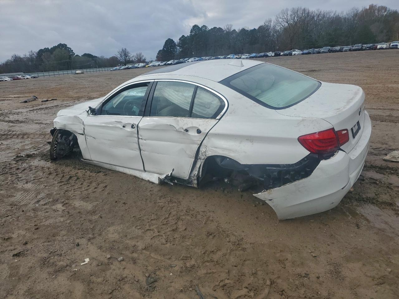 BMW 5 Series I Image 4