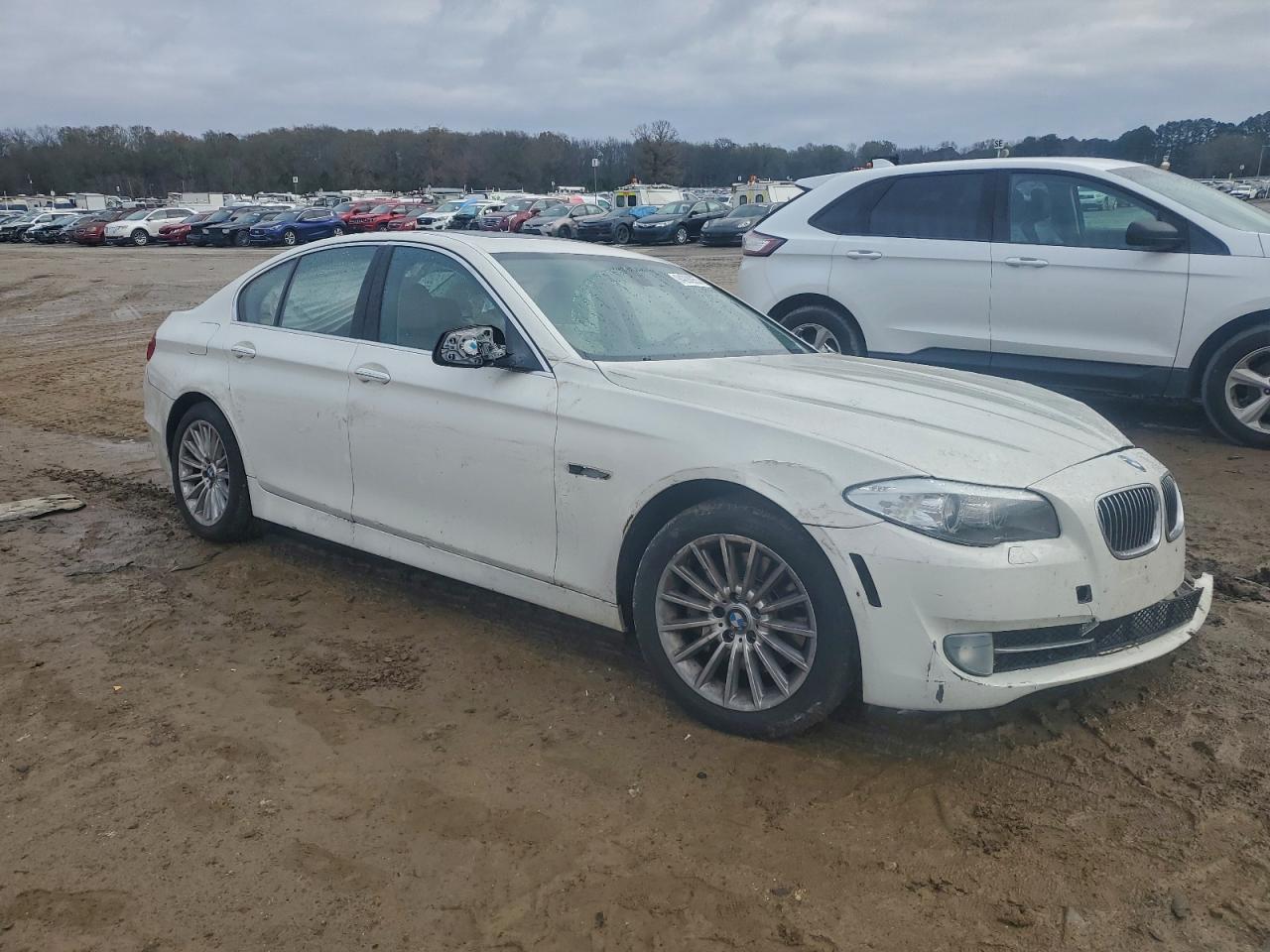 BMW 5 Series I Image 11