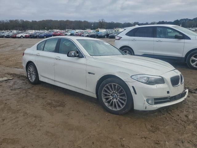 BMW 5 Series I Image 11