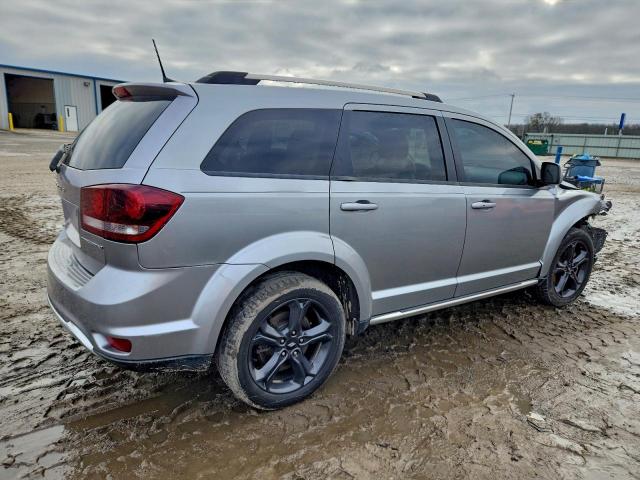 Dodge Journey Crossroad Image 6