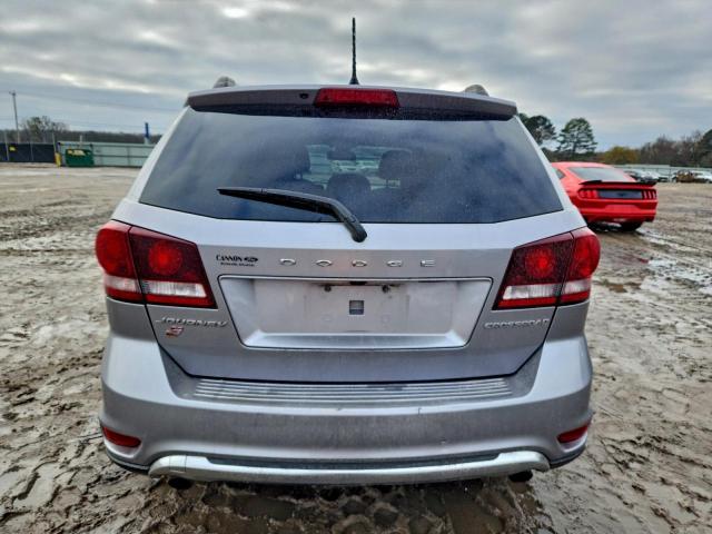 Dodge Journey Crossroad Image 11
