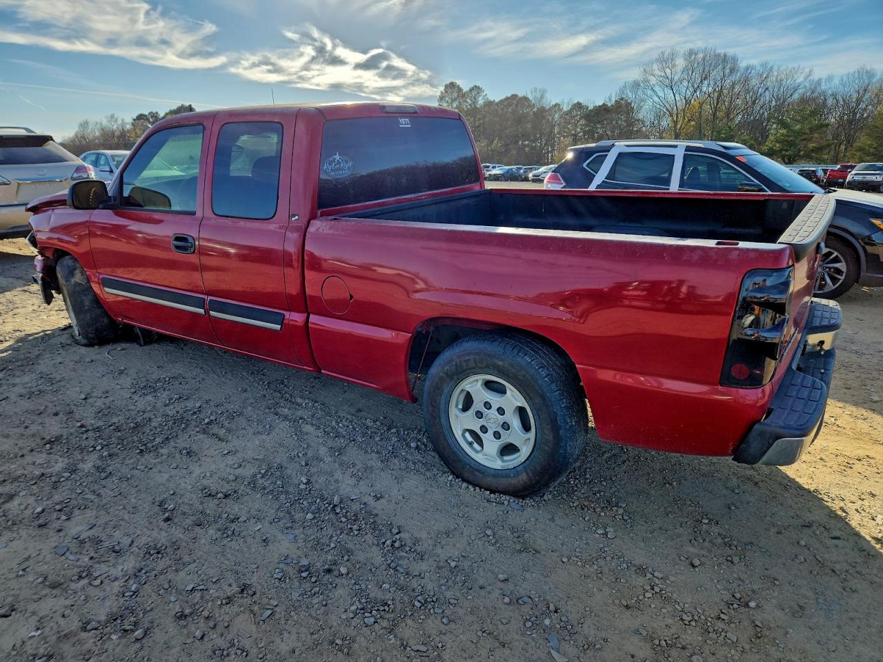 Chevrolet Silverado C1500 Image 6