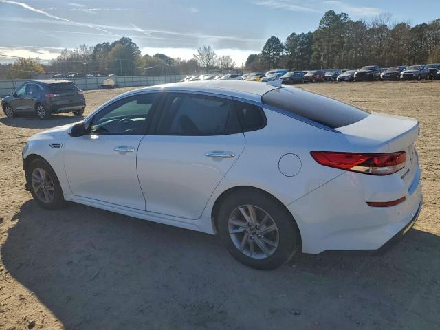 Kia Optima Lx Image 4