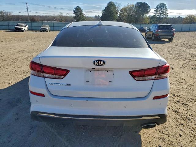 Kia Optima Lx Image 11