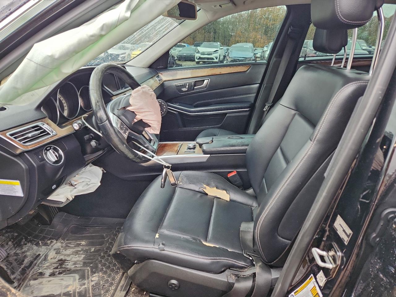 Mercedes-Benz E-Class 350 Image 9