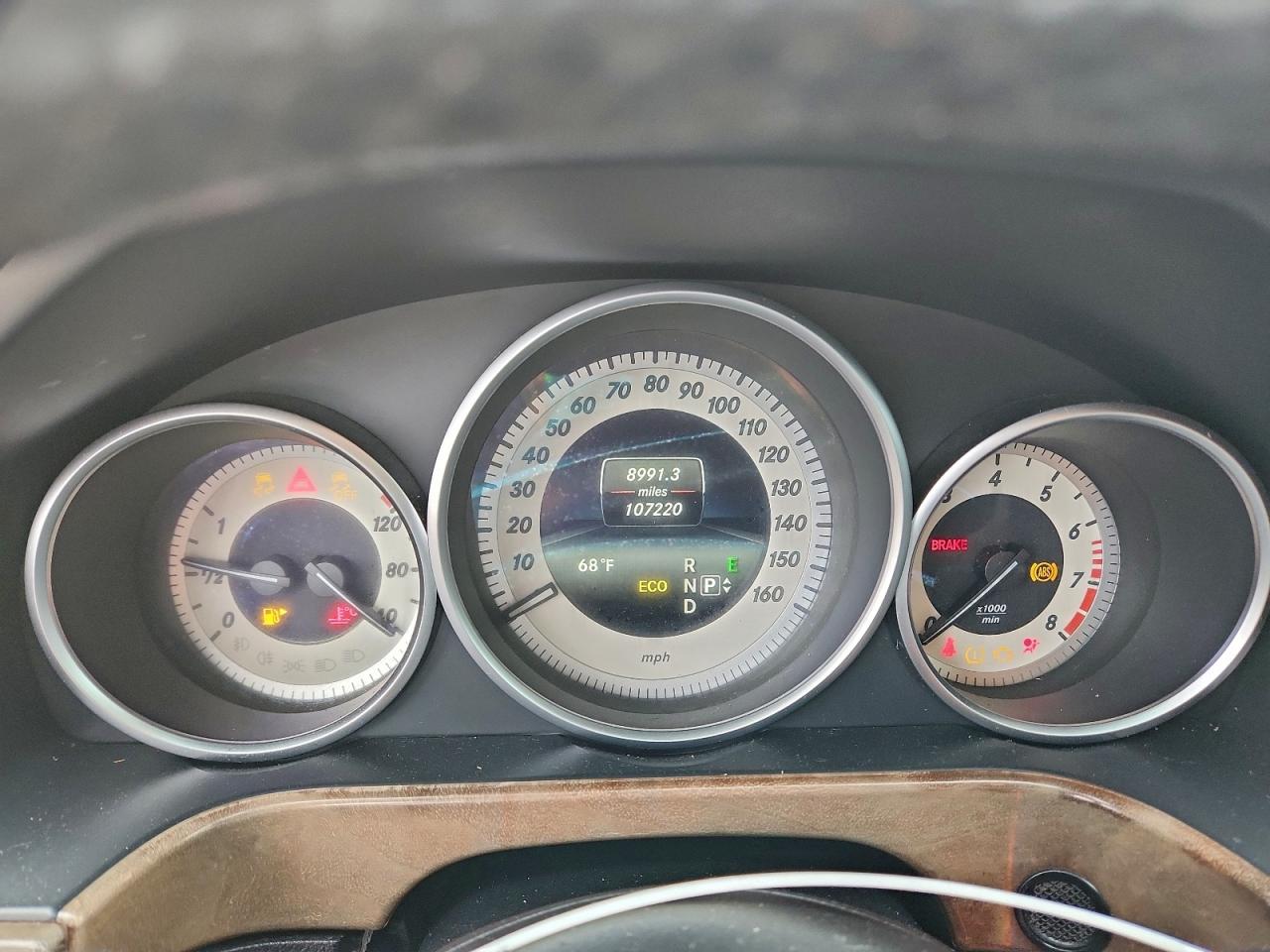 Mercedes-Benz E-Class 350 Image 5