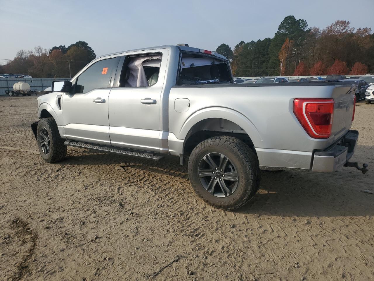 Ford F-150 Supercrew Image 2