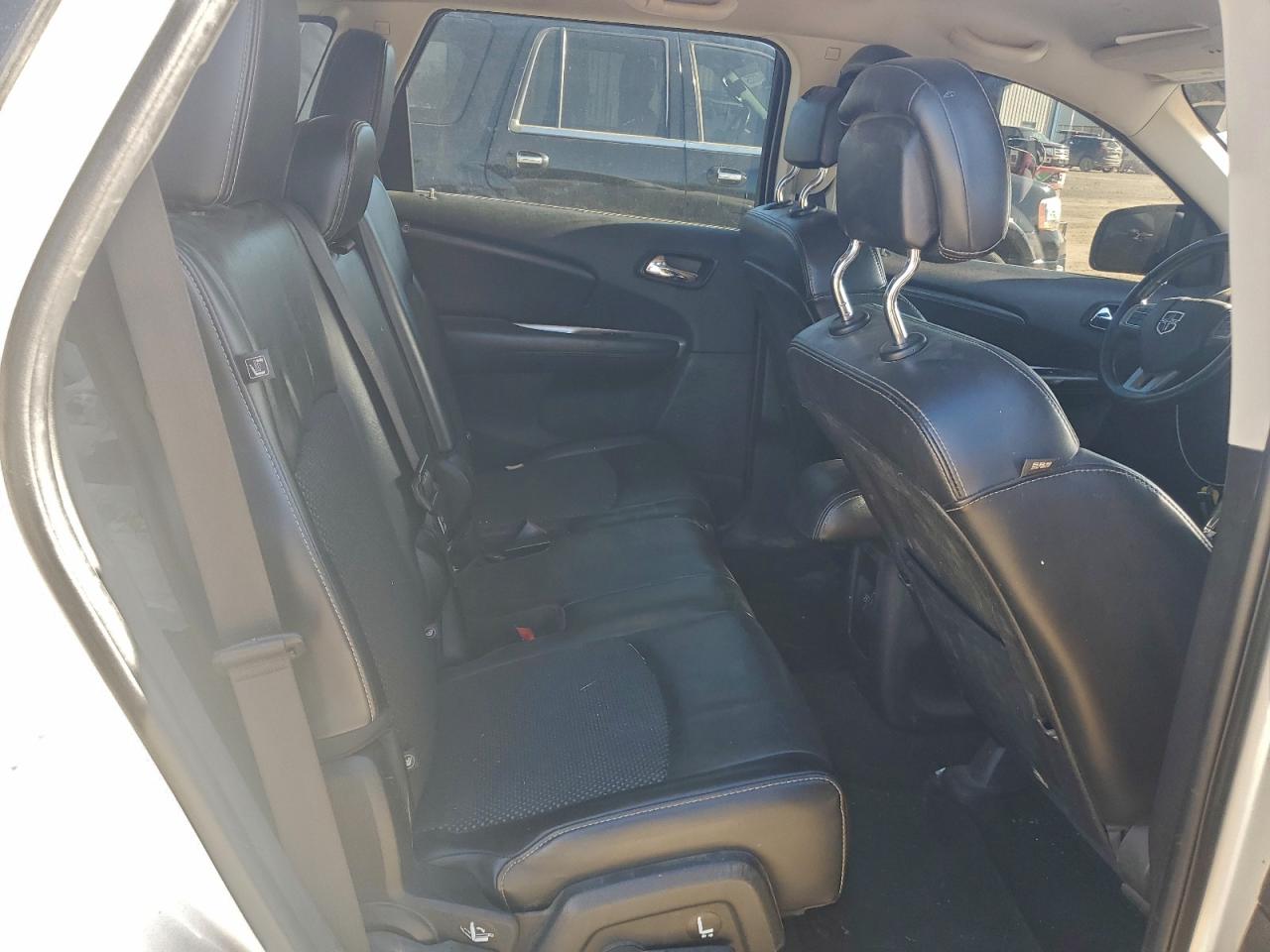 Dodge Journey Crossroad Image 11