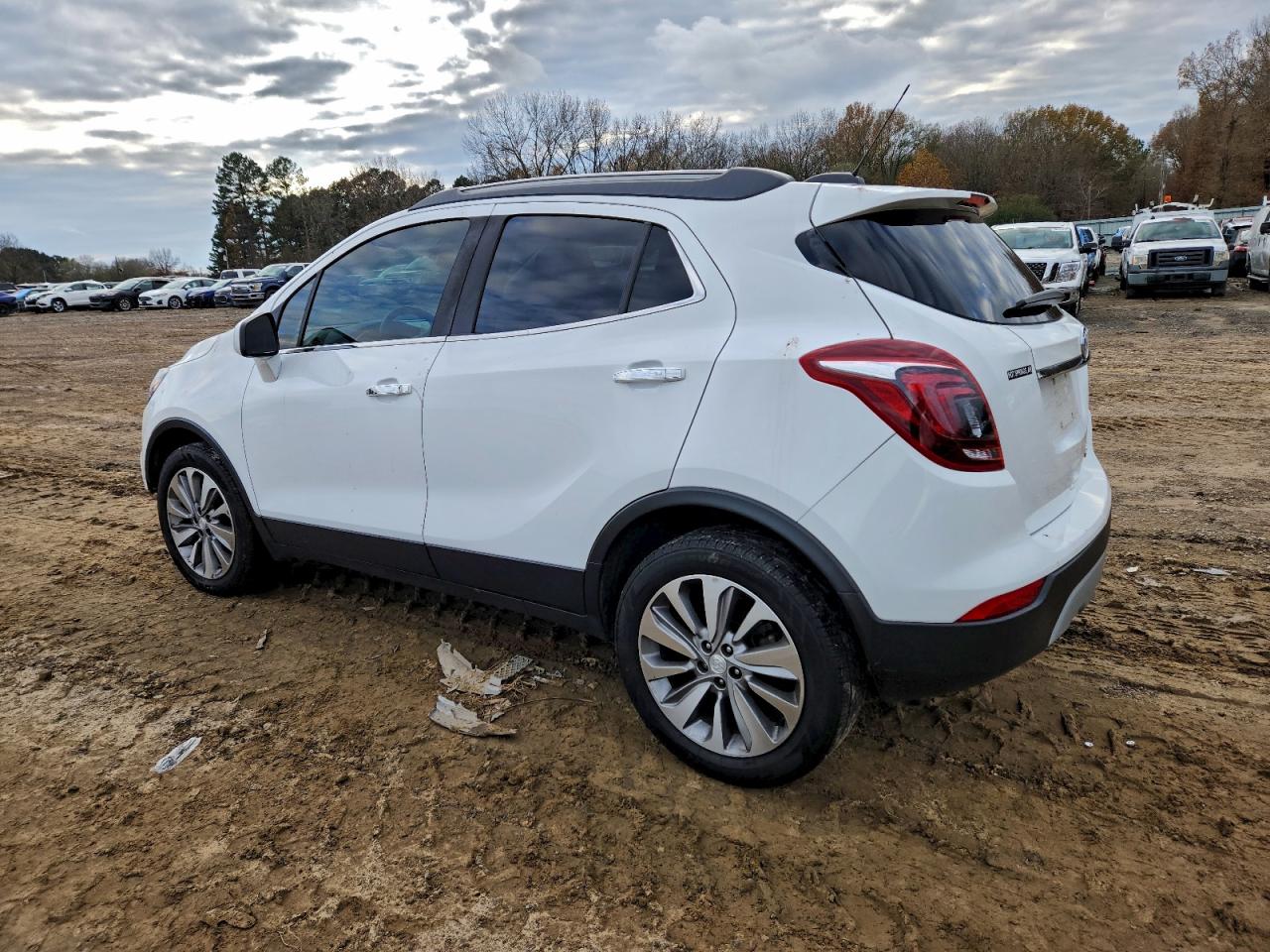 Buick Encore Preferred Image 9