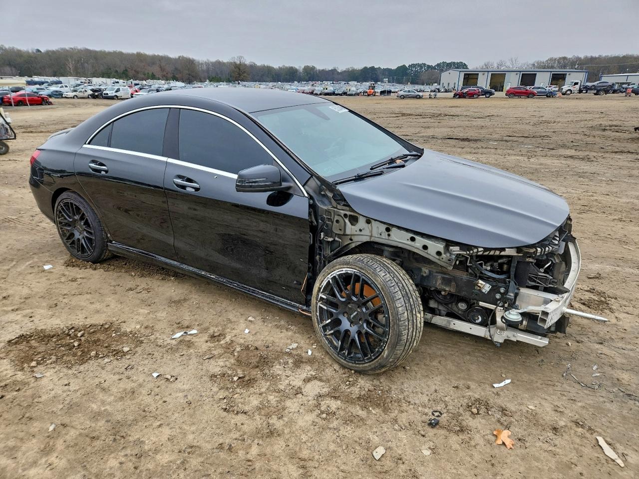 Mercedes-Benz Cla-class 250 4matic Image 3