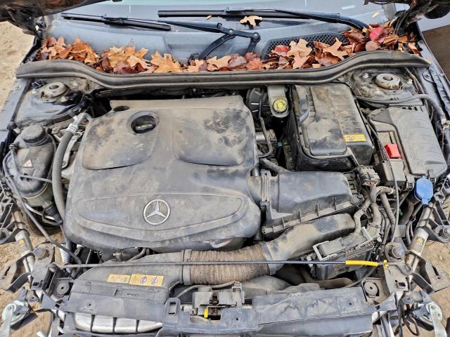 Mercedes-Benz Cla-class 250 4matic Image 11