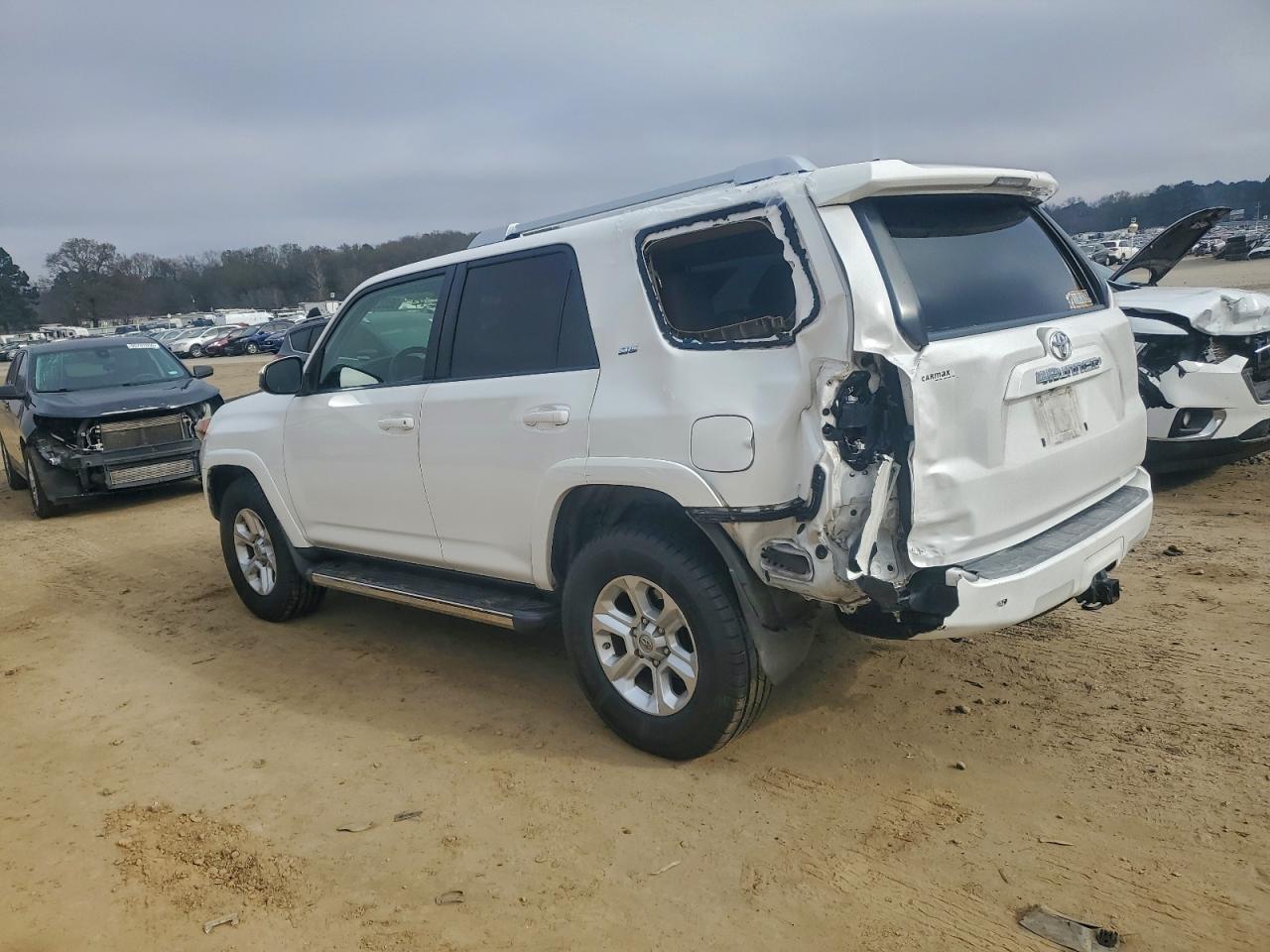 Toyota 4Runner Sr5 Image 9