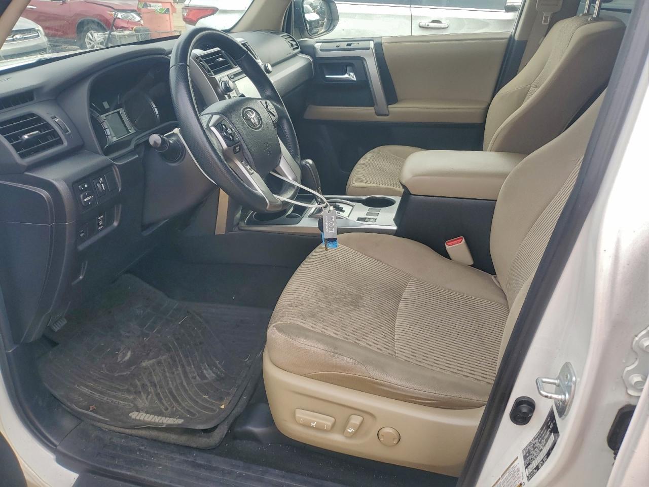 Toyota 4Runner Sr5 Image 4