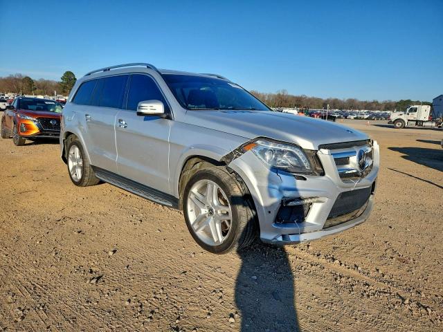 Mercedes-Benz G-Class 550 4matic Image 4