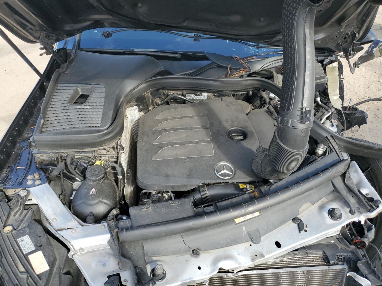 Mercedes-Benz GLC 300 4matic Image 10