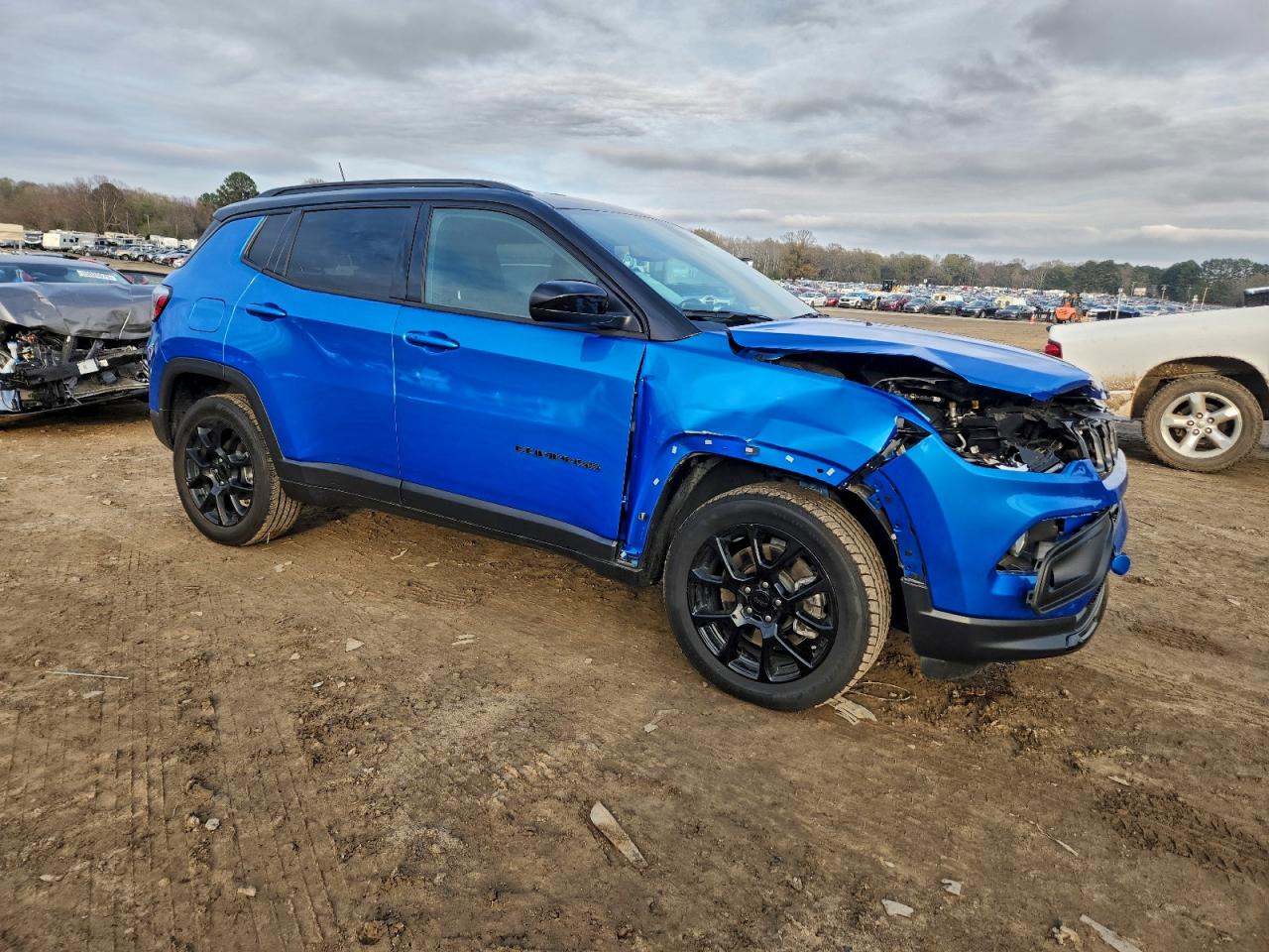Jeep Compass Latitude Image 3