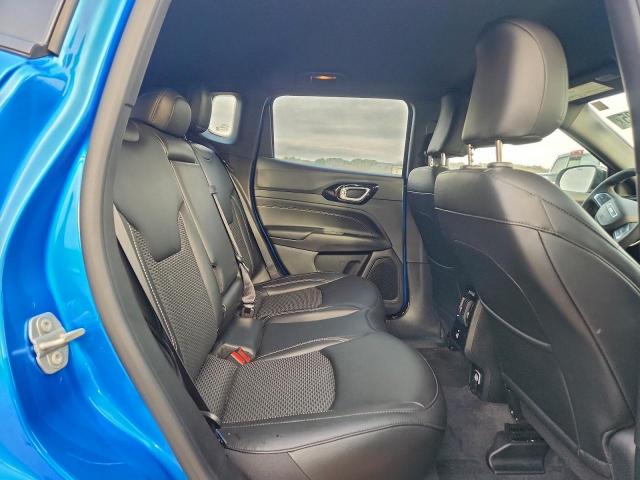 Jeep Compass Latitude Image 10