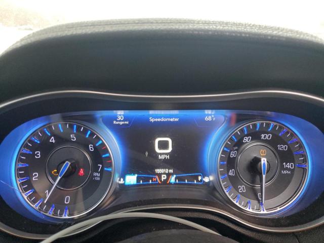 Chrysler 300 Image 8