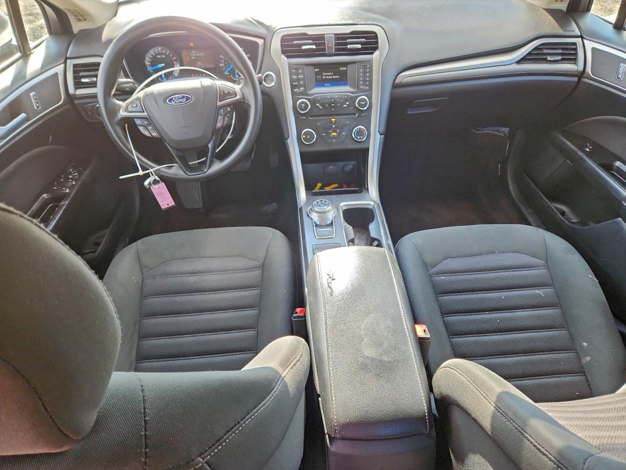 Ford Fusion Se Image 3