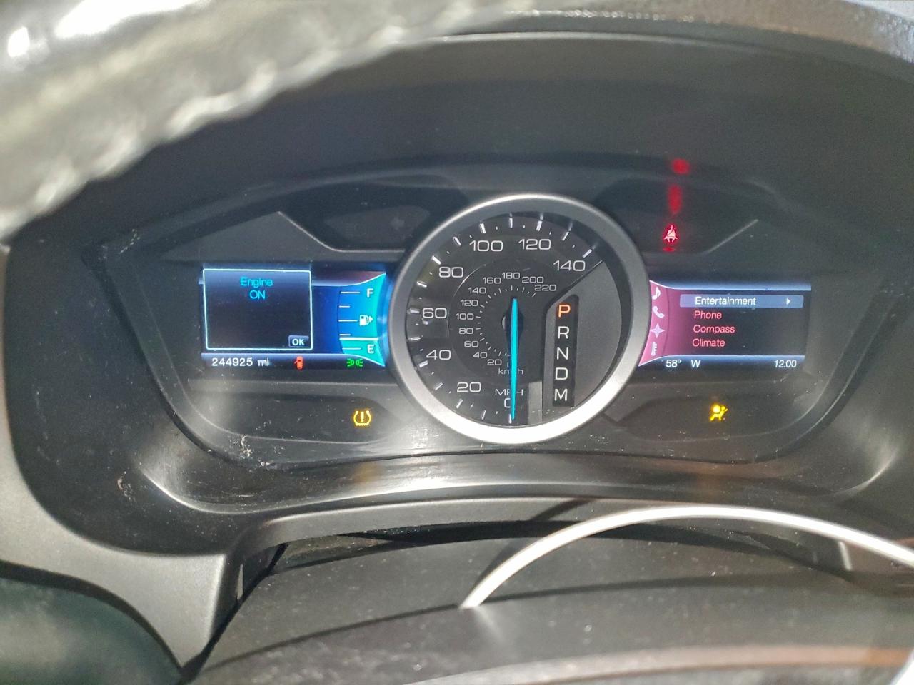 Ford Explorer Limited Image 6