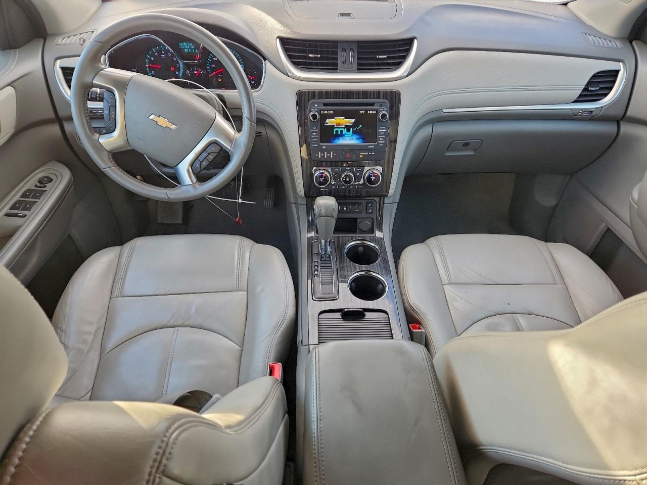 Chevrolet Traverse Lt Image 5