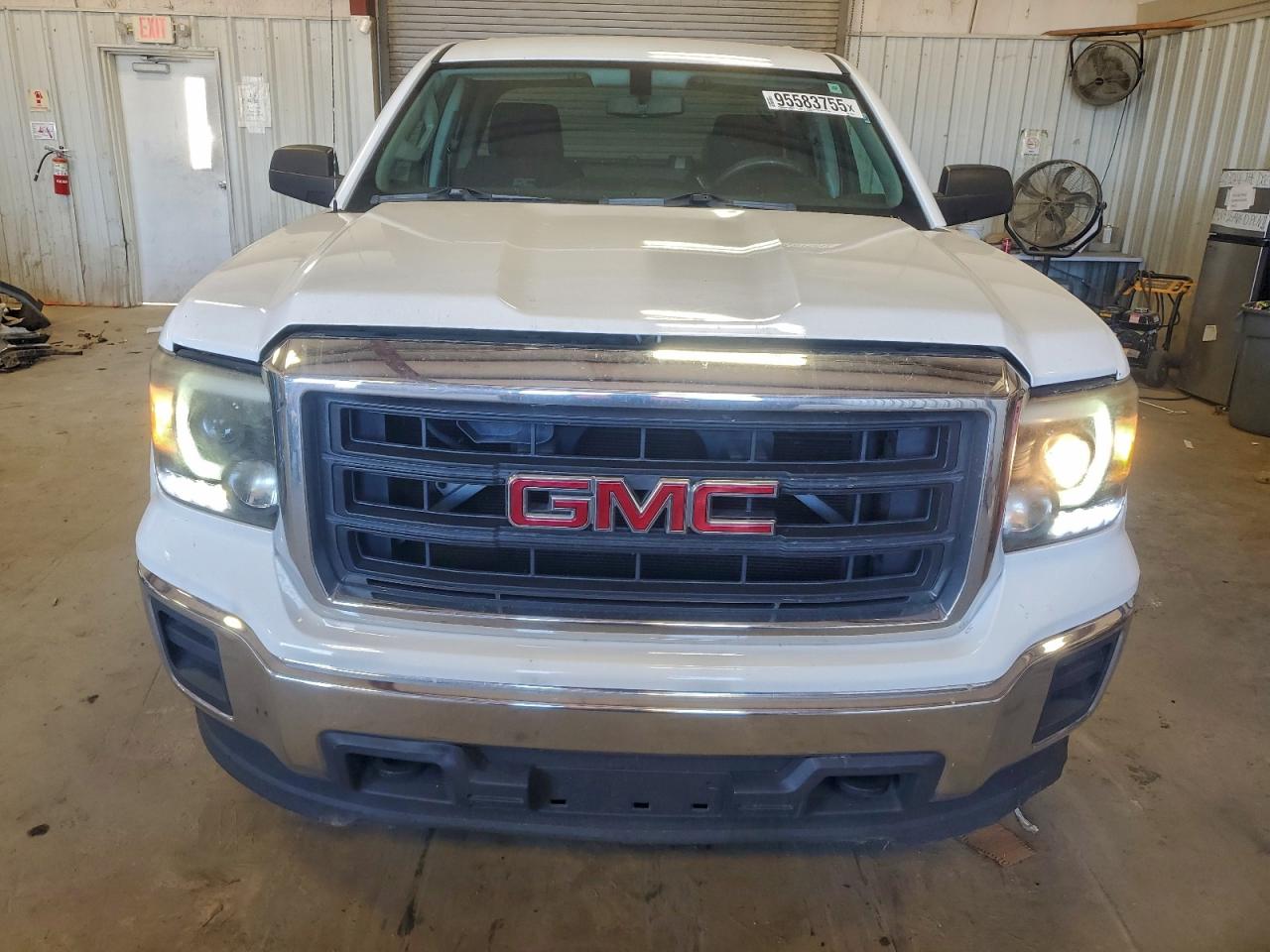 GMC Sierra K1500 Image 5