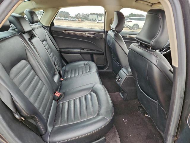 Ford Fusion Se Image 9