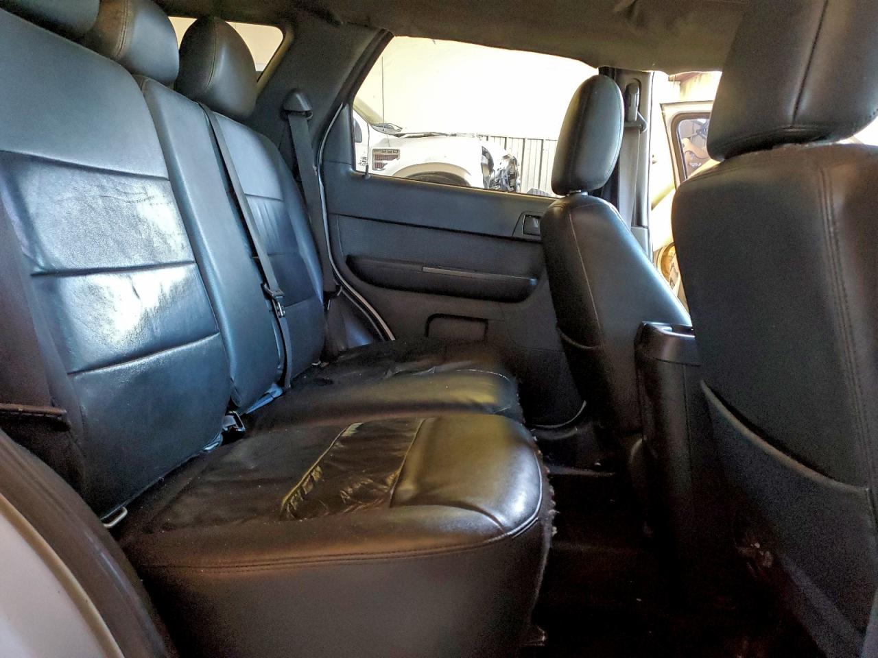 Ford Escape Xlt Image 11