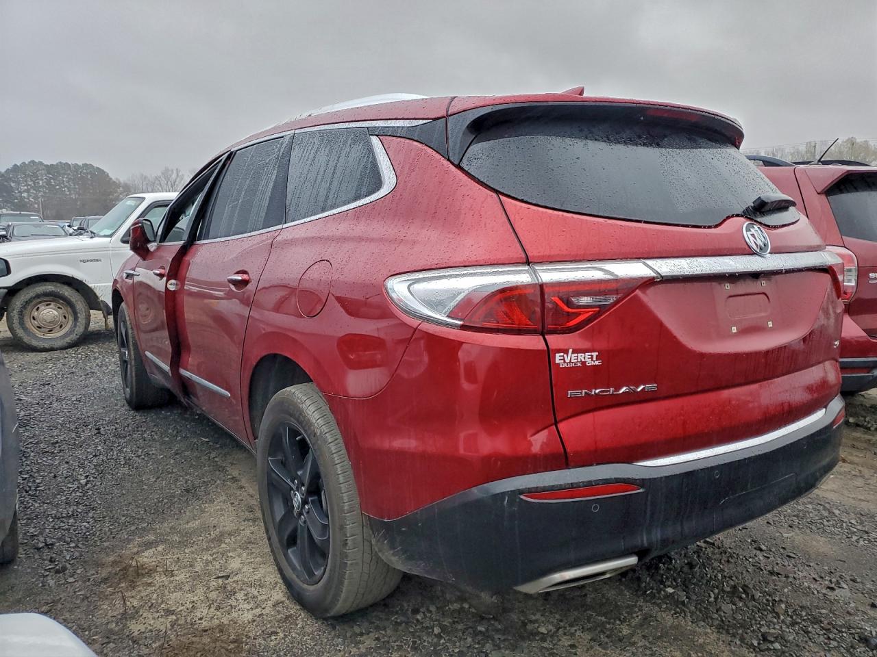 Buick Enclave Essence Image 13