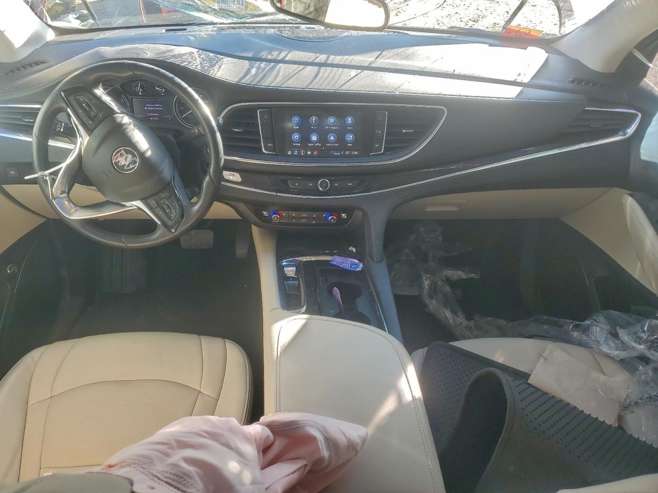 Buick Enclave Essence Image 10