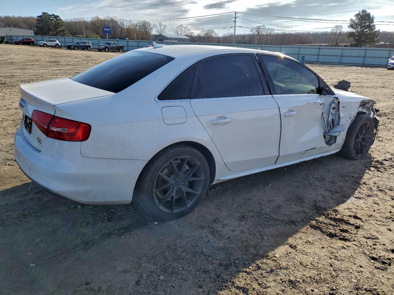 Audi A4 Premium Image 2