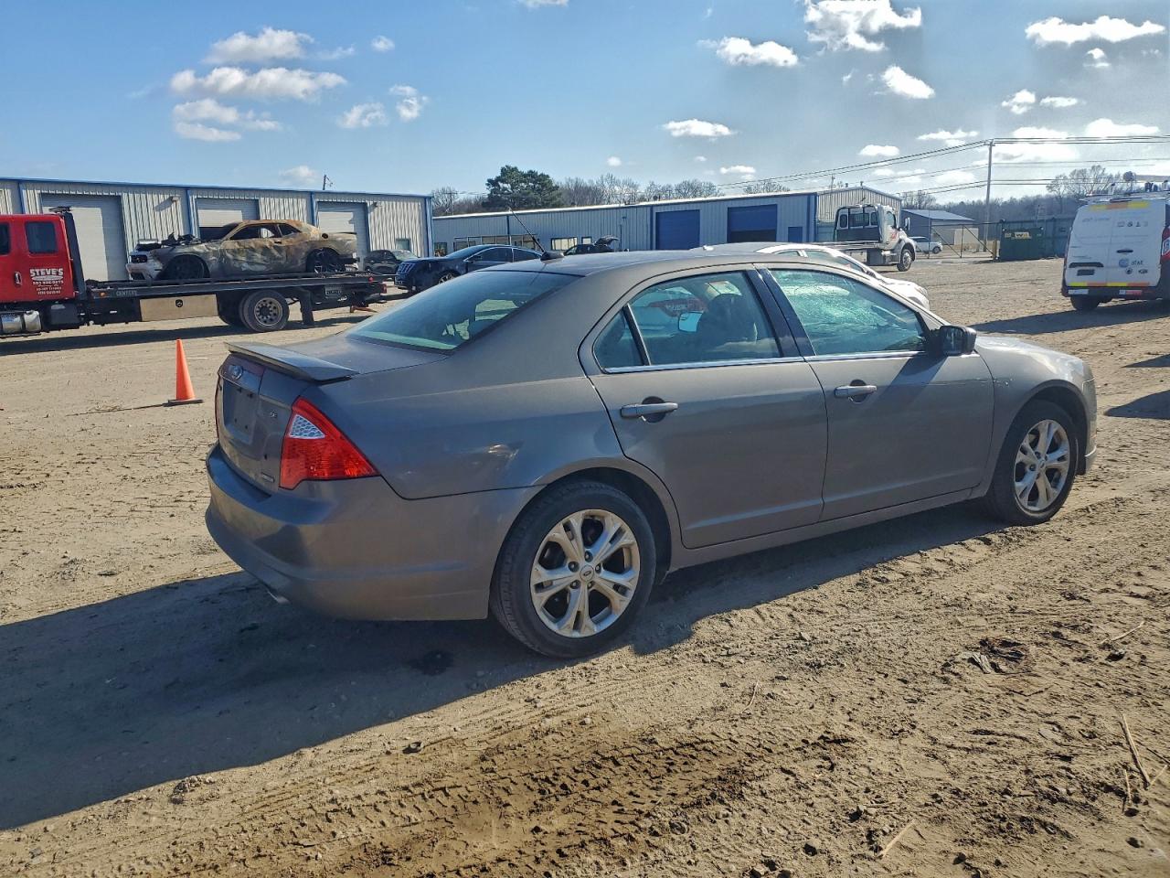 Ford Fusion Se Image 10