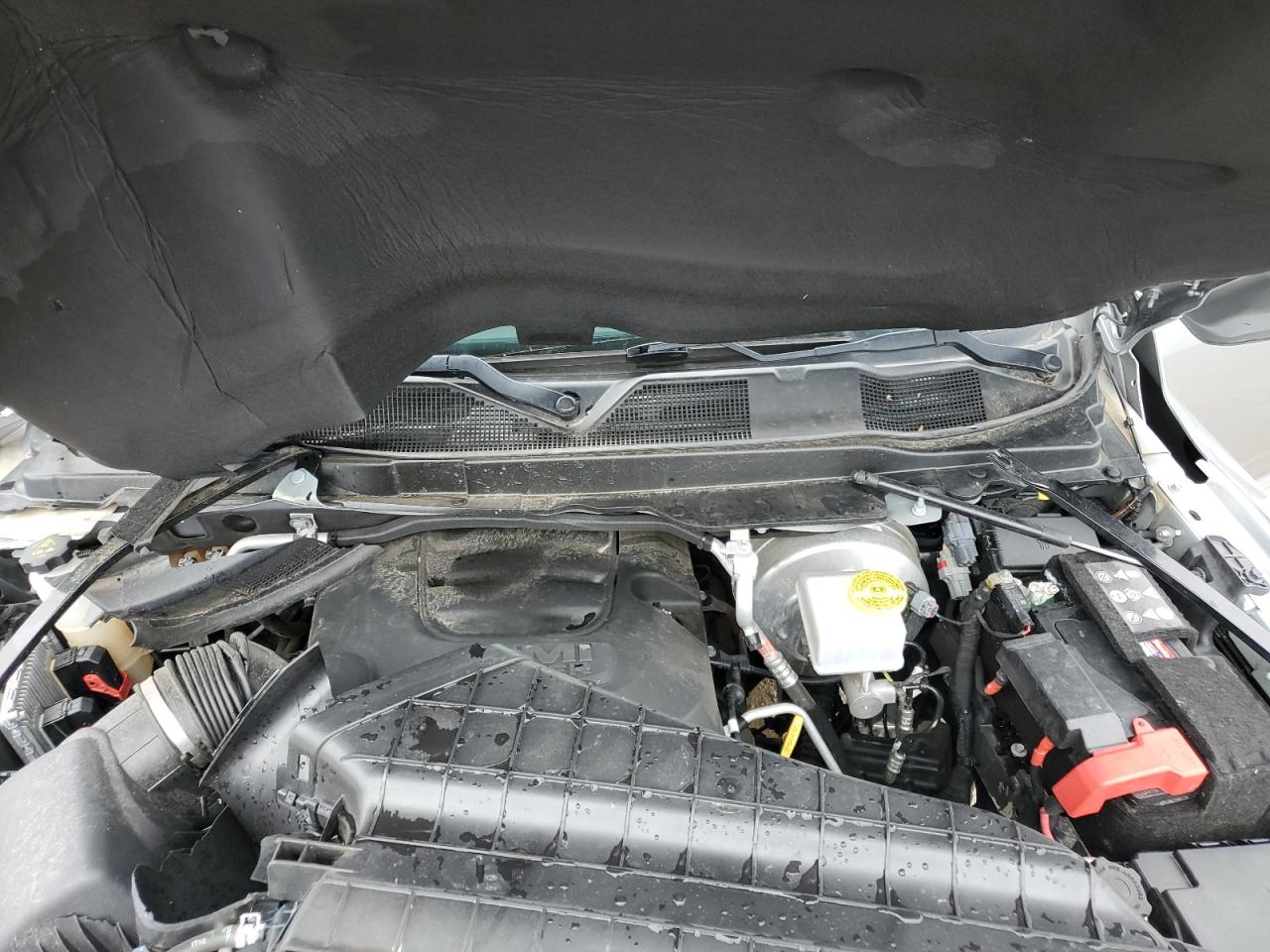 Ram 2500 Tradesman Image 4