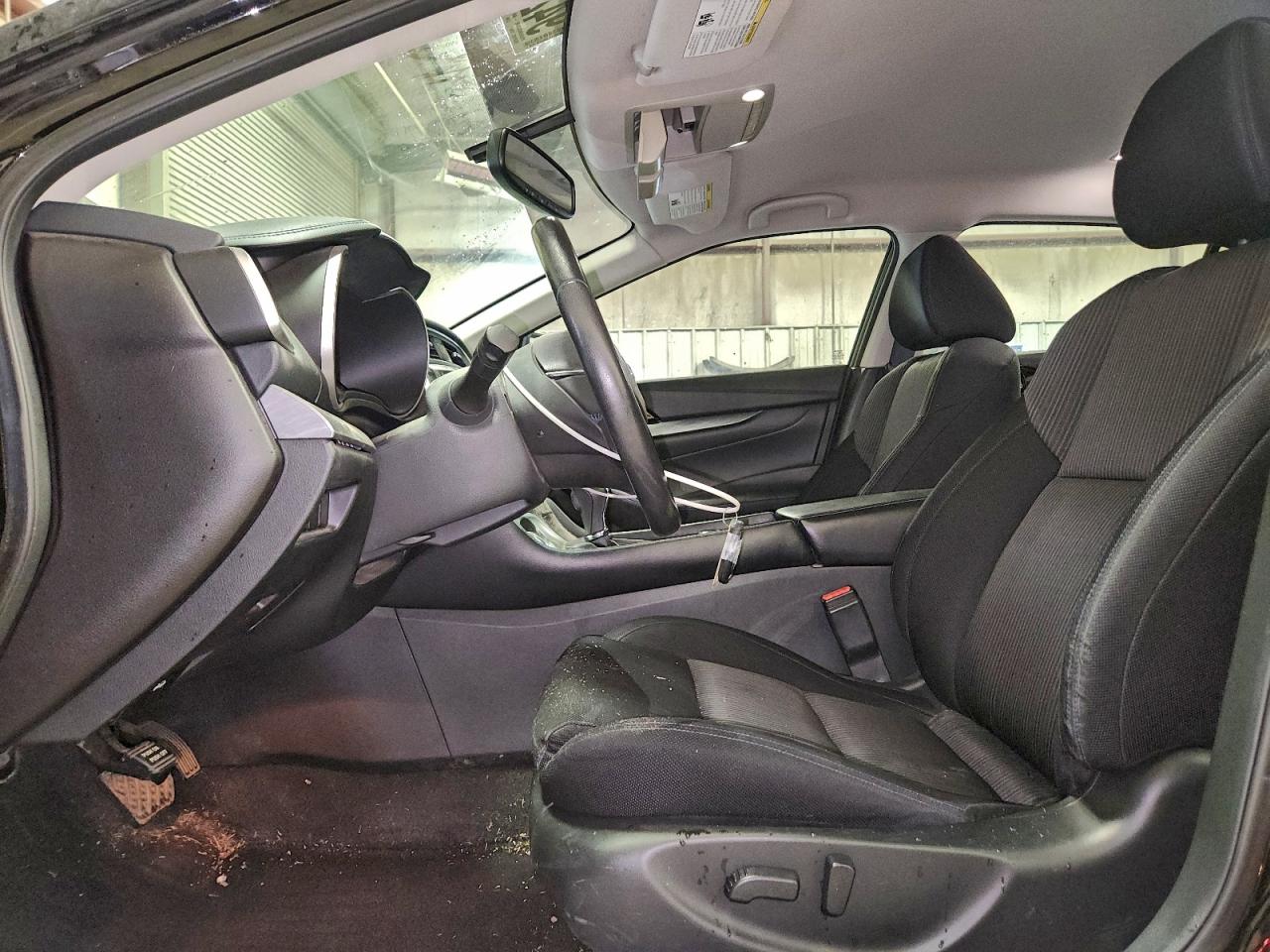 Nissan Maxima 3.5s Image 5