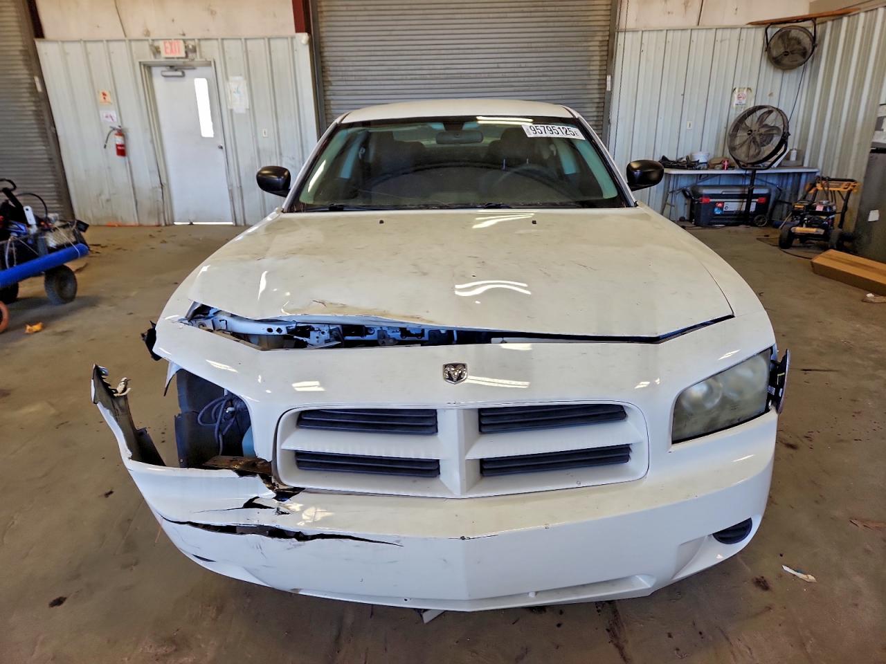 Dodge Charger Image 9