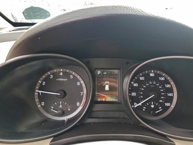 Hyundai SANTA FE Image 4