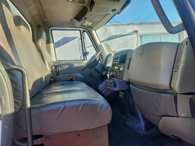 International 4300 4300 Image 10