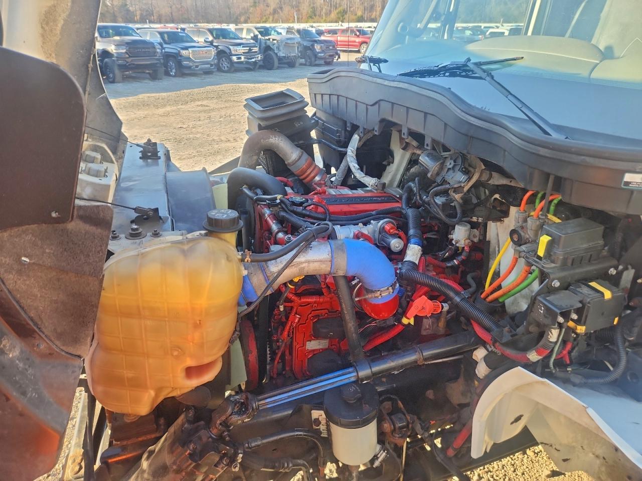 International 4300 4300 Image 4