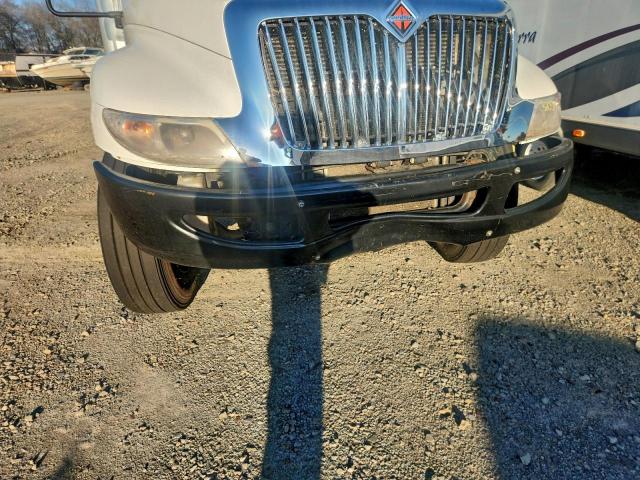 International 4300 4300 Image 8