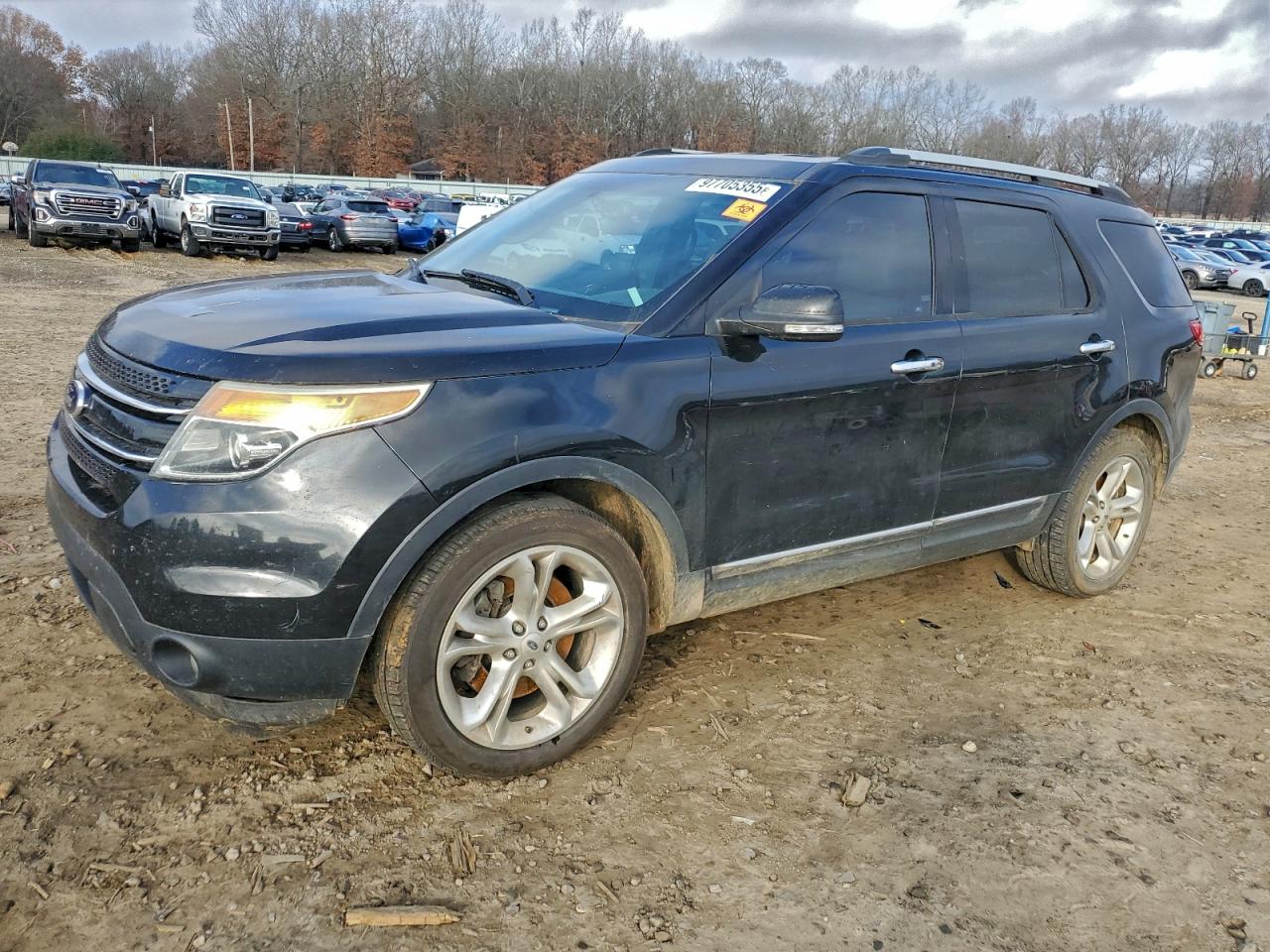 Ford Explorer Limited Image 1