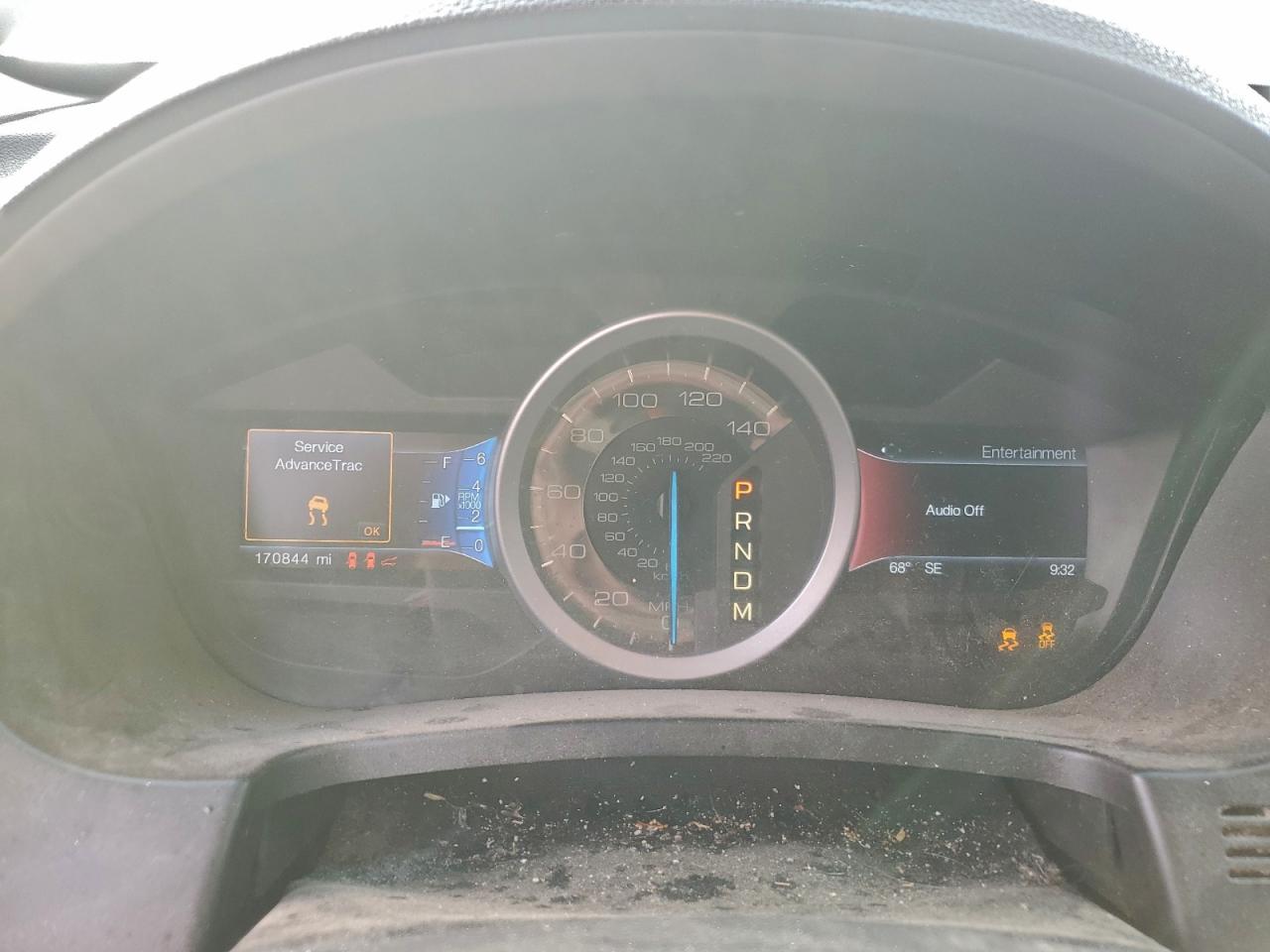 Ford Explorer Limited Image 11