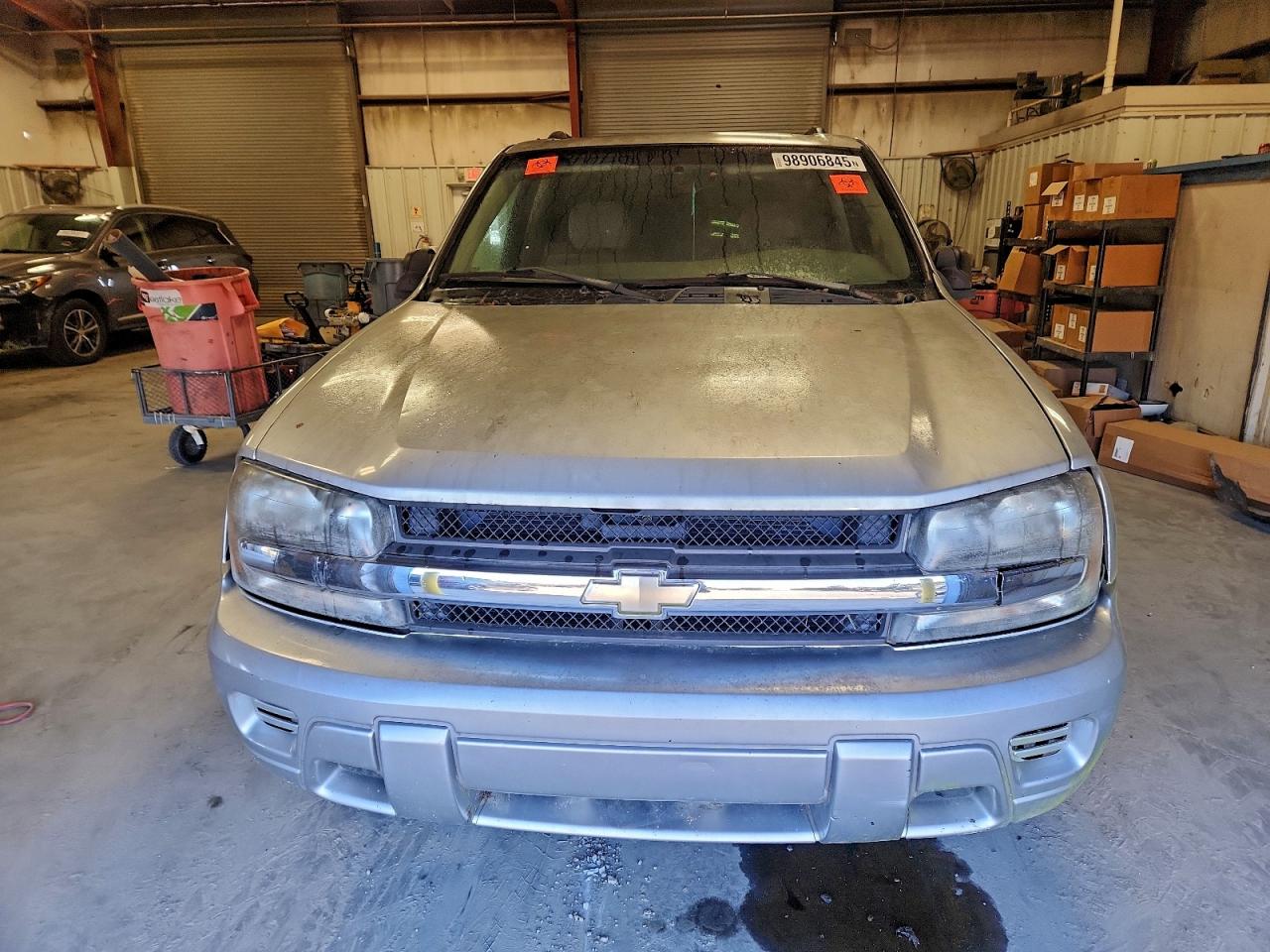 Chevrolet Trailblazer Ls Image 12