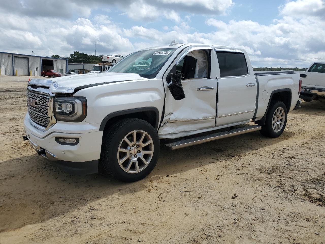 GMC Sierra K1500 Denali Image 1