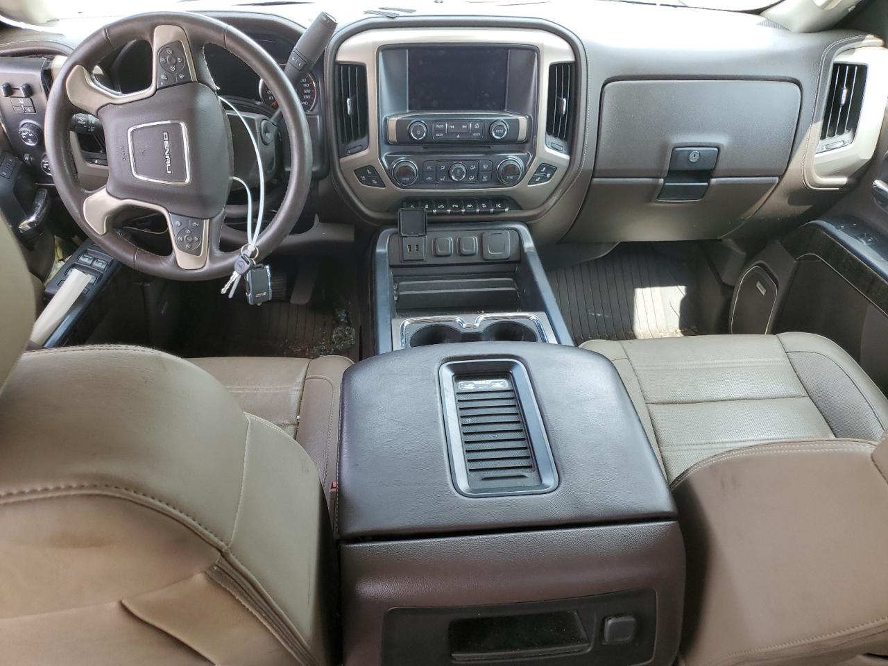 GMC Sierra K1500 Denali Image 3