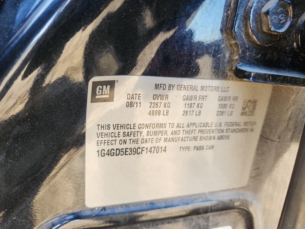 Buick LaCrosse Premium Image 9