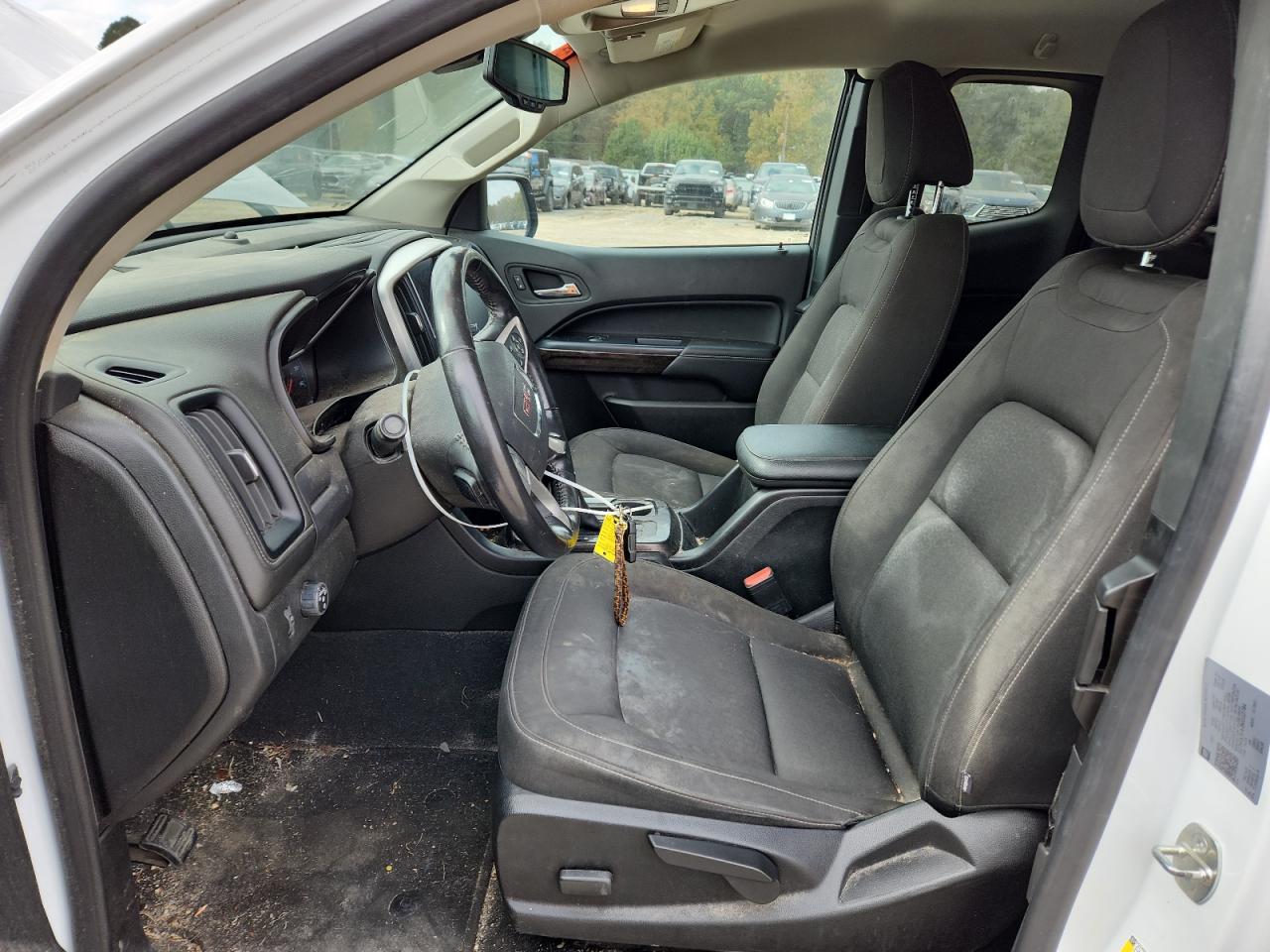 GMC Canyon Elevation Image 6